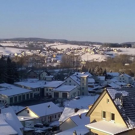 Charming Apartment In Gerolstein Germany With Large Verandah Extérieur photo